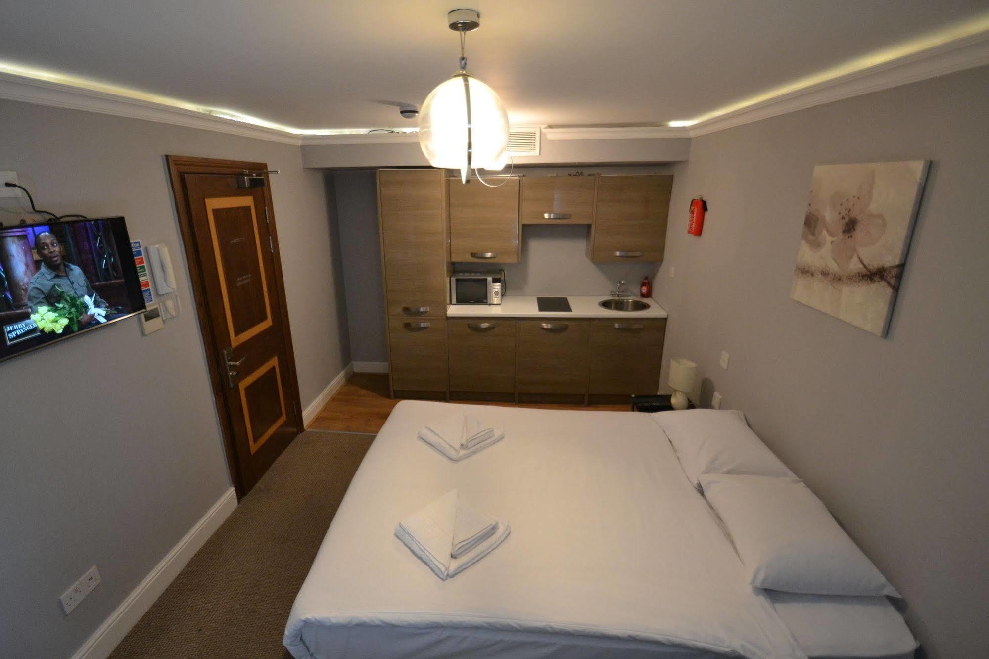 לונדון Hyde Park Suites מראה חיצוני תמונה